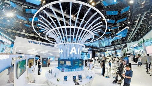 市民走進(jìn)科博會(huì) 與機(jī)器人聊天，看工廠植物生長(zhǎng)，感受科技開發(fā)魅力